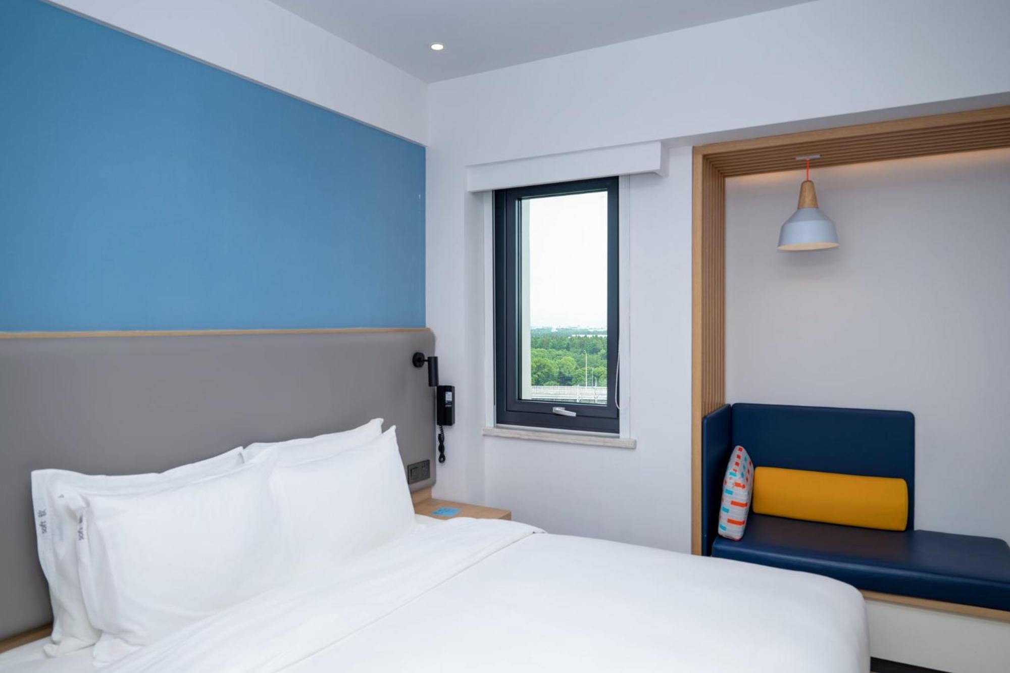 Holiday Inn Express Shanghai Pudong Airport By Ihg المظهر الخارجي الصورة